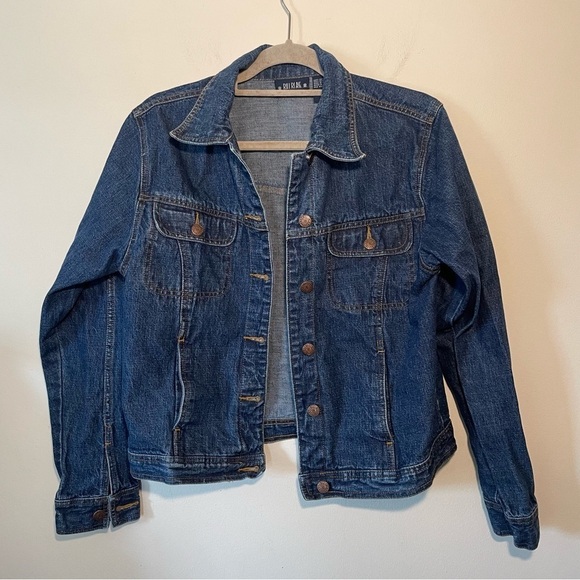 bill blass Jackets & Blazers - Bill Blass denim jacket size small
